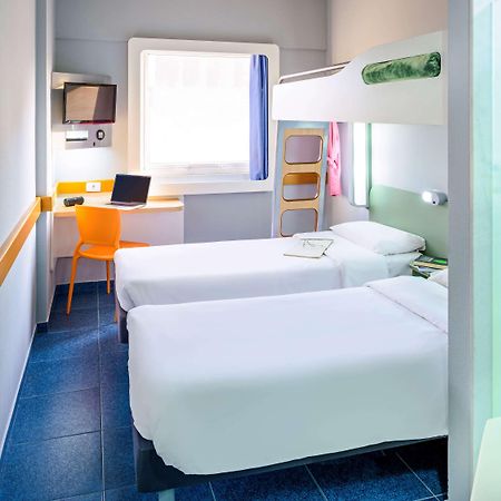 Ibis Budget Belem Bagian luar foto