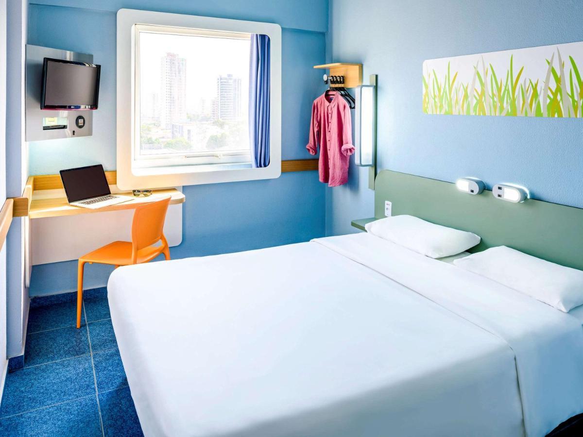 Ibis Budget Belem Bagian luar foto